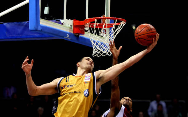 绝非偶然 绝非偶然