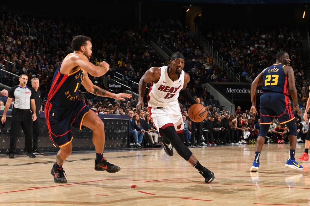 手快速而凌 手快速而凌