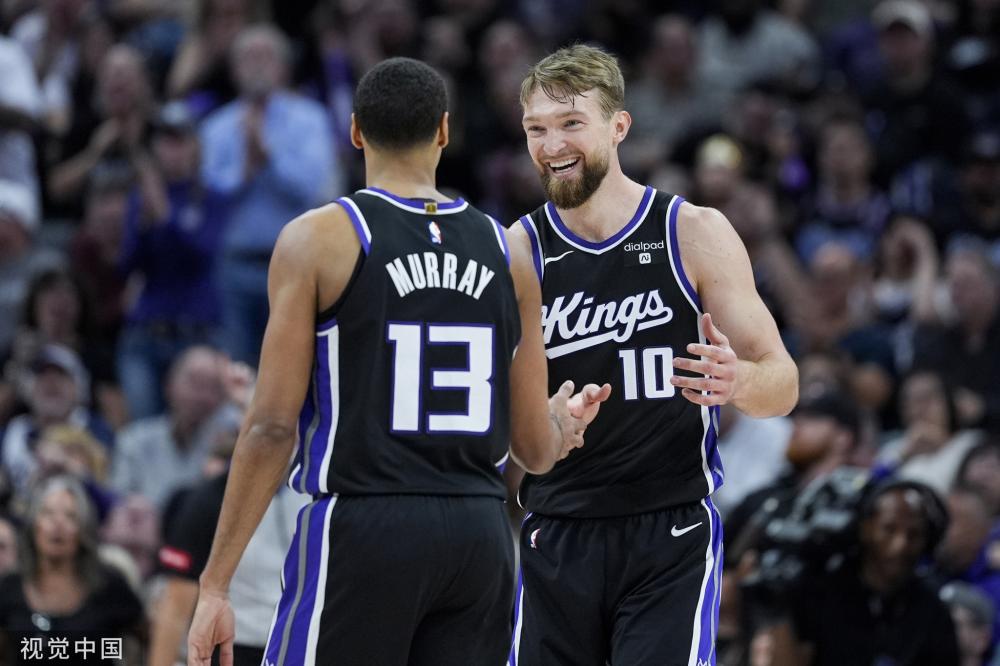 都聚焦在他 都聚焦在他