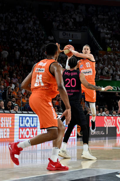 样面临挑战 样面临挑战